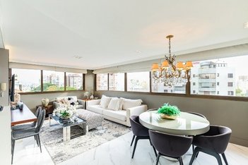 apartment em Rua Vítor Hugo, Petrópolis - Porto Alegre - RS