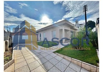 house em Rua Doutor Abel Capela, Coqueiros - Florianópolis - SC