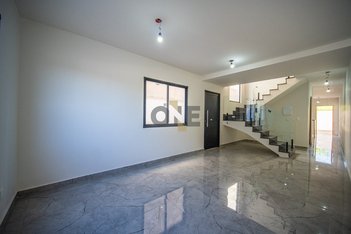 house em Rua Doutor Ladislau Reti, Parque Alexandre - Cotia - SP