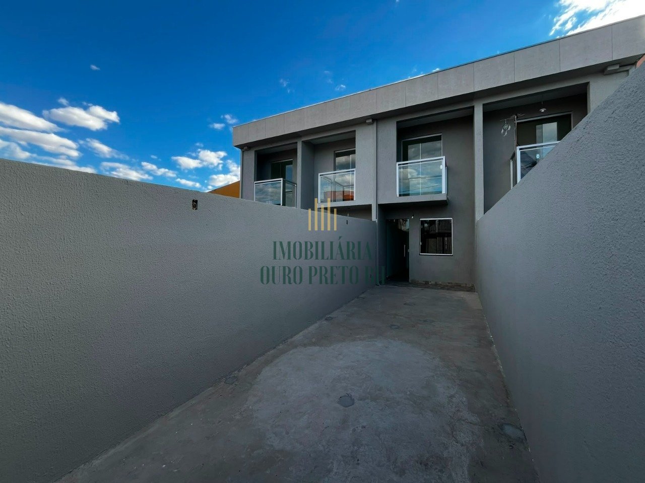 Casa com 2 quartos — Jardim Leblon, Belo Horizonte