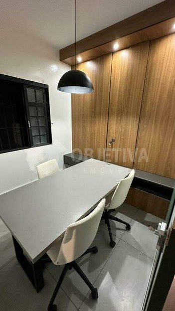 office em Rua José Nonato Ribeiro, Cazeca - Uberlândia - MG