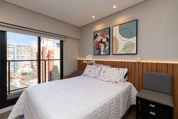 apartment em Rua Treze de Maio, Centro - Curitiba - PR