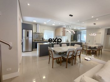 house em Rua Padre José Martini, Santa Felicidade - Curitiba - PR