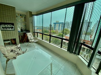 apartment em Avenida Venâncio Aires, Capão da Canoa - Capão da Canoa - RS