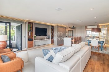 apartment em Rua Germano Petersen Júnior, Auxiliadora - Porto Alegre - RS