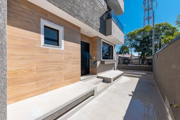 house em Rua Eugênio Guariza, São Lourenço - Curitiba - PR