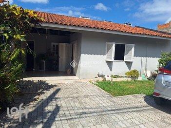 house em Servidão Tropicanas, São João do Rio Vermelho - Florianópolis - SC