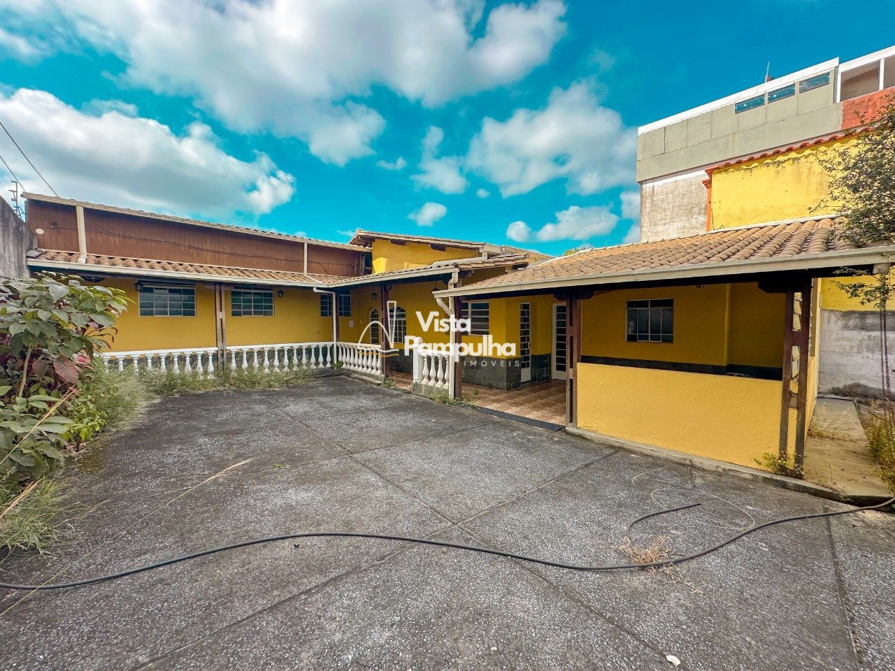 Casa com 3 quartos — Jardim Leblon, Belo Horizonte