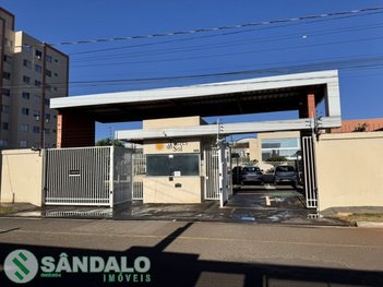 apartment em Rua Domingos Pilegi, Jardim Monte Libano - Sarandi - PR