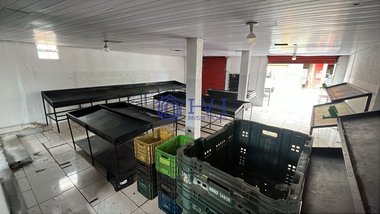 business em Rua Benedito Aniceto de Oliveira, Jardim dos Comerciários (Venda Nova) - Belo Horizonte - MG