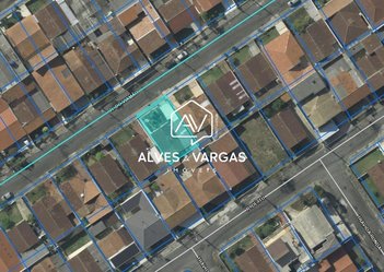 land_lot em Rua do Viamão, Guabirotuba - Curitiba - PR