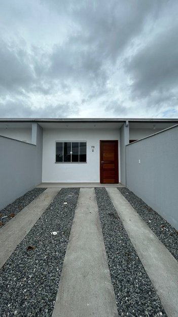 house em Rua Professor Nelson Gastardi, Ulysses Guimarães - Joinville - SC