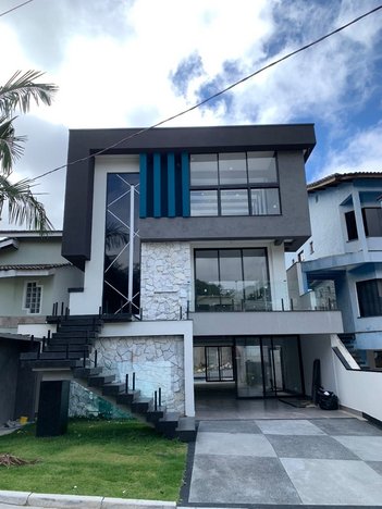 house em Avenida Presidente Getúlio Vargas, Cidade Parquelandia - Mogi das Cruzes - SP
