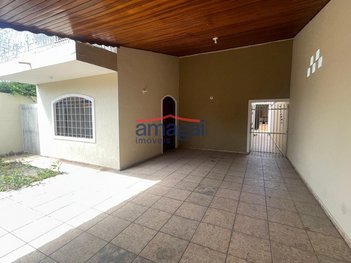 house em Rua Ildefonso Salgado Neto, Cidade Jardim - Jacareí - SP