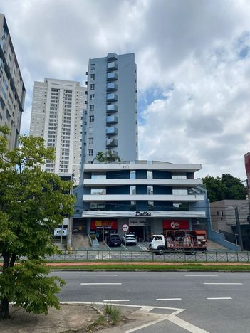 office em Avenida Antônio Carlos Comitre, Parque Campolim - Sorocaba - SP