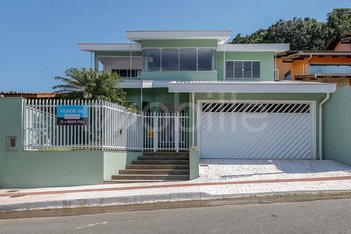 house em Rua Jos� de Alencar, Praia dos Amores - Balneário Camboriú - SC