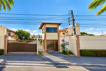 house em Avenida Doutor Silas Munguba, Passaré - Fortaleza - CE