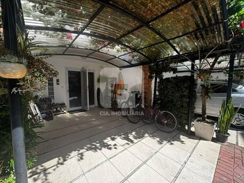 house em Rodovia Francisco Thomaz dos Santos, Armação do Pântano do Sul - Florianópolis - SC