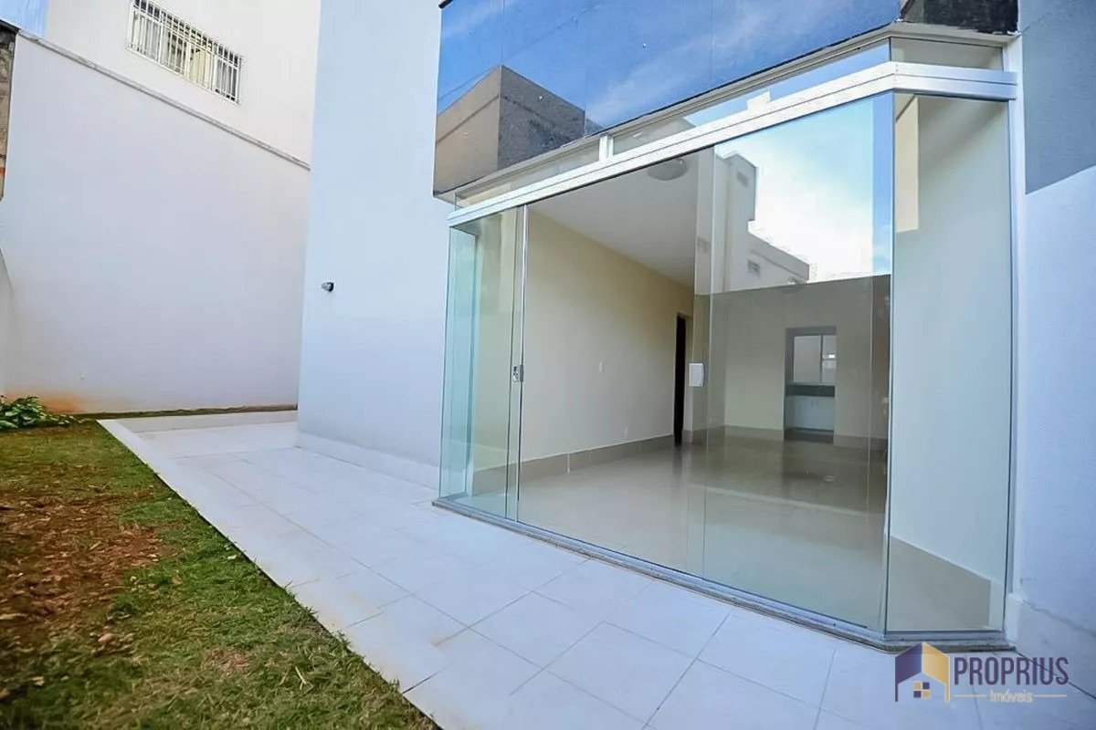 Apartamento com 3 quartos — Santo Antônio, Belo Horizonte