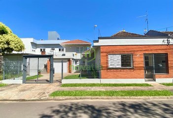 house em Rua Guilherme Gaelzer Netto, São José - São Leopoldo - RS