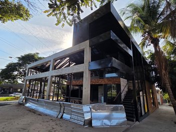 business em Avenida Antônio Diederichsen, Jardim América - Ribeirão Preto - SP