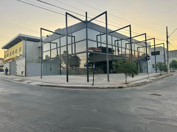 business em Rua Cerro Azul, Parque Xangri-Lá - Contagem - MG