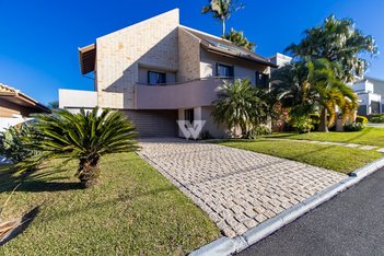 house em Rua Rolândia, Pineville - Pinhais - PR