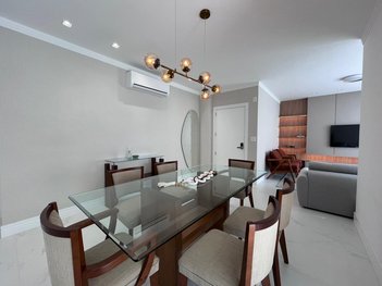 apartment em Rua 256, Meia Praia - Itapema - SC