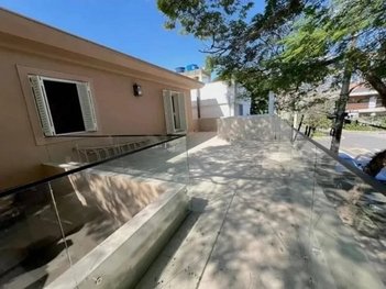 house em Rua Itapirapuã, Jardim América - São Paulo - SP