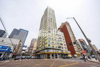 apartment em Rua Doutor Pedrosa, Centro - Curitiba - PR