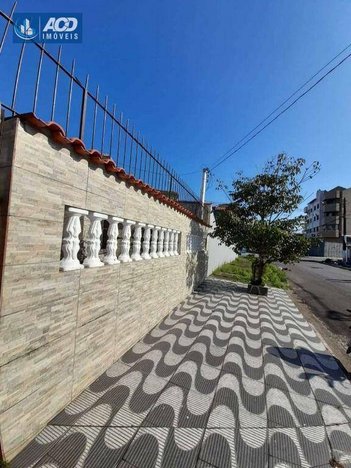 house em Rua Dino Tognini, Caiçara - Praia Grande - SP