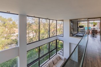 apartment em Rua João Caetano, Três Figueiras - Porto Alegre - RS