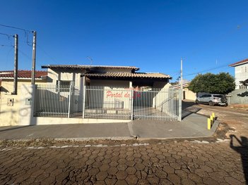 house em Rua Pedro Claro de Oliveira, Santo Antônio da Platina - Santo Antônio da Platina - PR