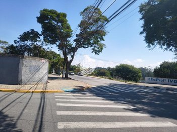 land_lot em Praça da Independência, Centro - Poá - SP