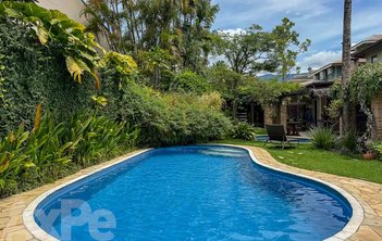 house em Avenida Deble Luíza Derani, Baleia - São Sebastião - SP