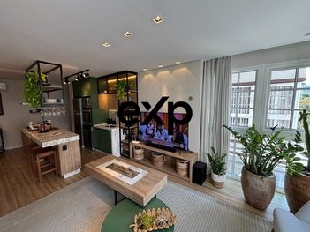 apartment em Estrada União e Indústria, Itaipava - Petrópolis - RJ