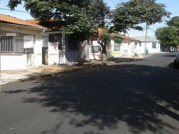 house em Rua Dona Hilda, Paulicéia - Piracicaba - SP