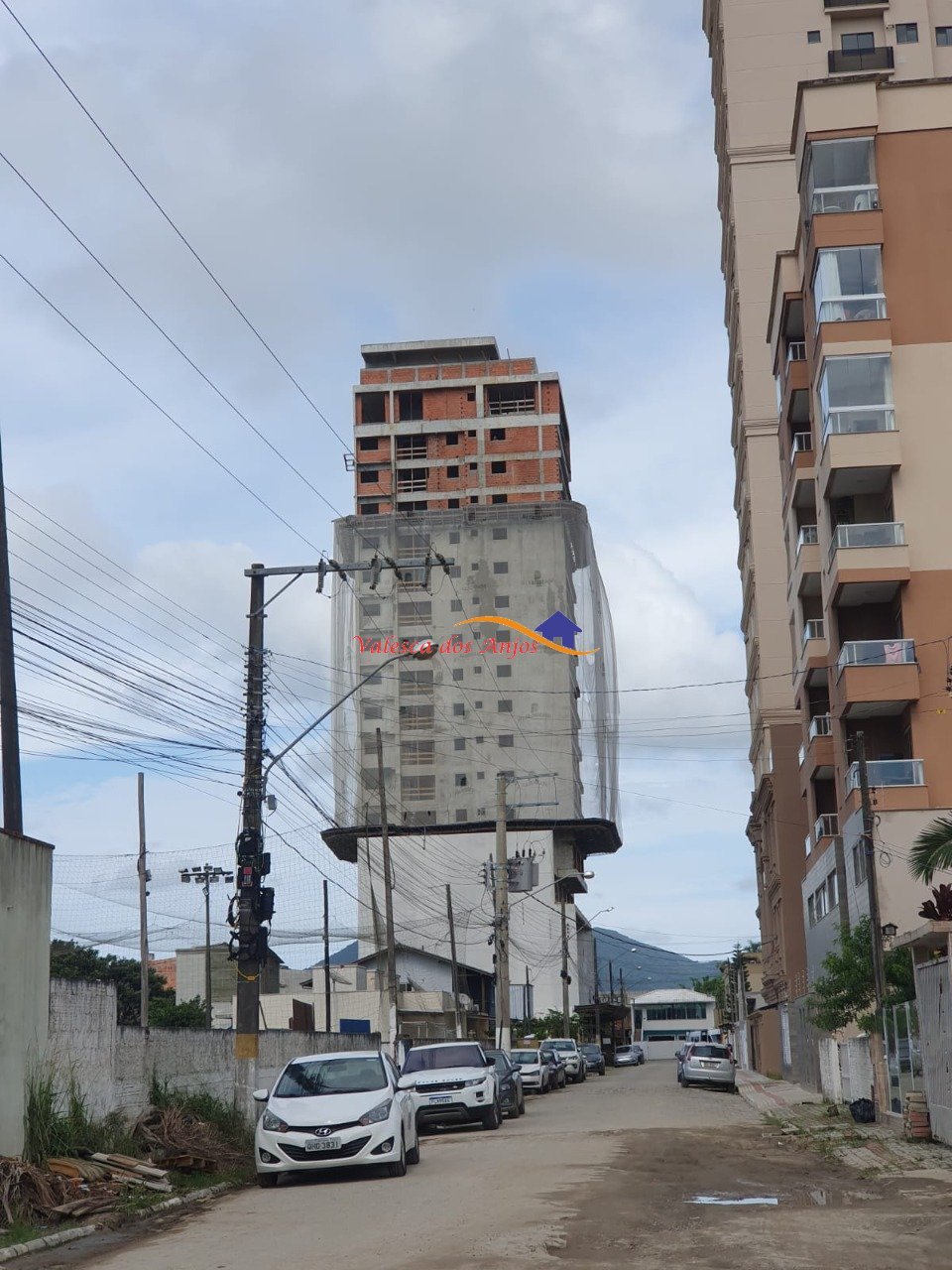 24fe8cc0-d61c-435c-8999-55f100258367