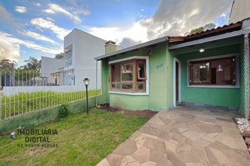 house em Avenida Nossa Senhora de Guadalupe, Hípica - Porto Alegre - RS