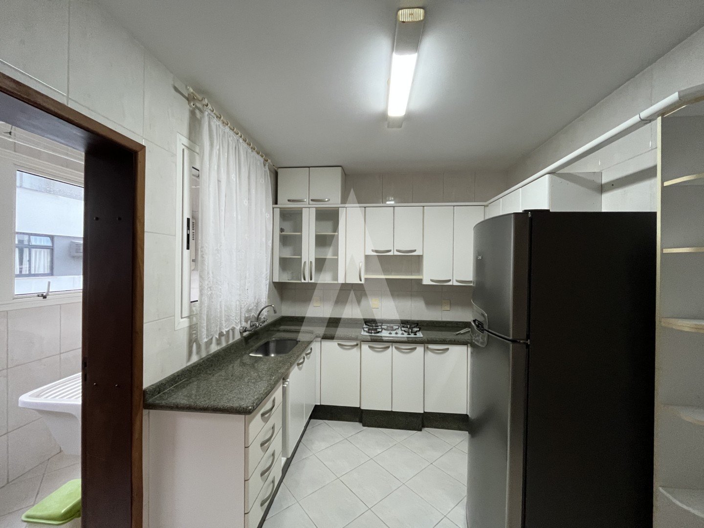 COZINHA COM ARM�RIOS