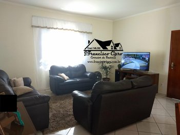 house em Avenida Arlete Meirelles Ranieri, Parque das Árvores - Guaratinguetá - SP