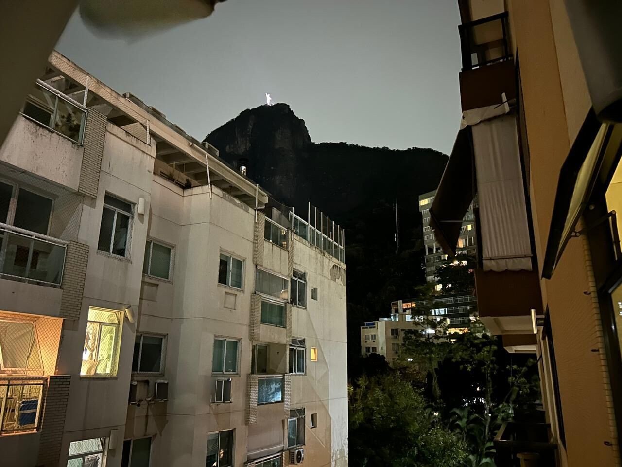 img2