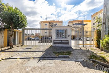 apartment em Rua Tapajós, Santo Antônio - São José dos Pinhais - PR