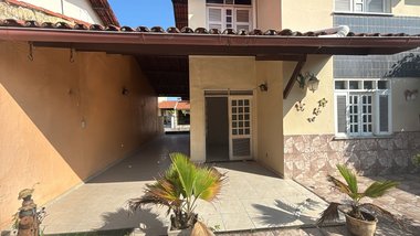 house em Rua Inglaterra, Itaperi - Fortaleza - CE