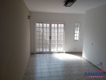 house em Rua João Porto, Jardim Bela Vista - Jacareí - SP