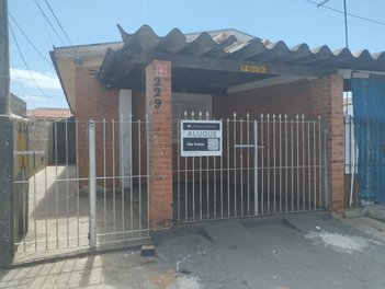 house em Rua Professora Sinézia Martini, Jardim Califórnia - Indaiatuba - SP