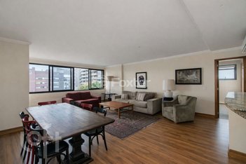 apartment em Rua João Caetano, Três Figueiras - Porto Alegre - RS