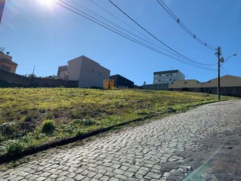 land_lot em Louvis Augusto Martins, Esplanada - Caxias do Sul - RS