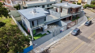 house em Rua Francisco Monteoliva Lopes, Loteamento Loanda - Atibaia - SP