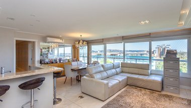apartment em Rua Abrahão Melnick, Rio Branco - Porto Alegre - RS